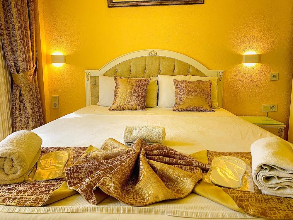 elisa hotel
